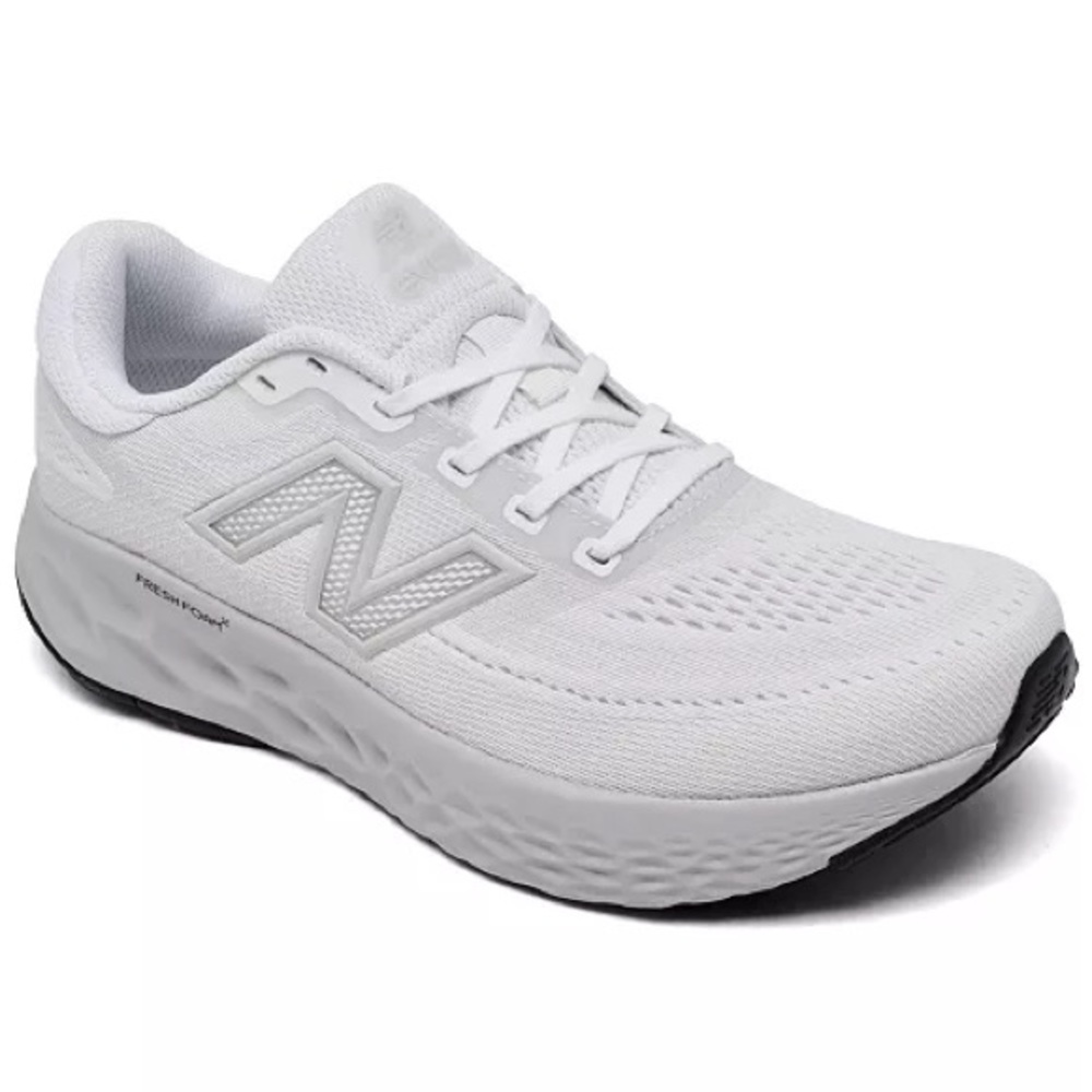 New Balance Fresh Foam X EVOZ v4 Women’s Running Shoes. Size 8.5.
